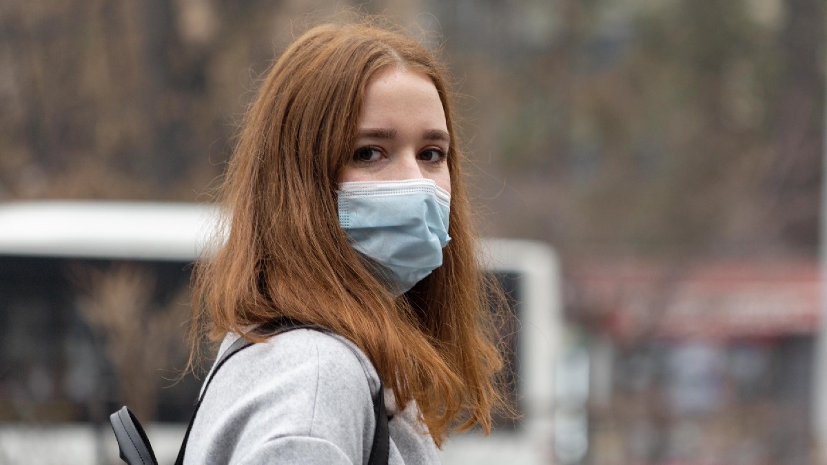    Поводов для паники точно нет. Микоплазменная пневмония лечению поддаётся. Фото: Freepik