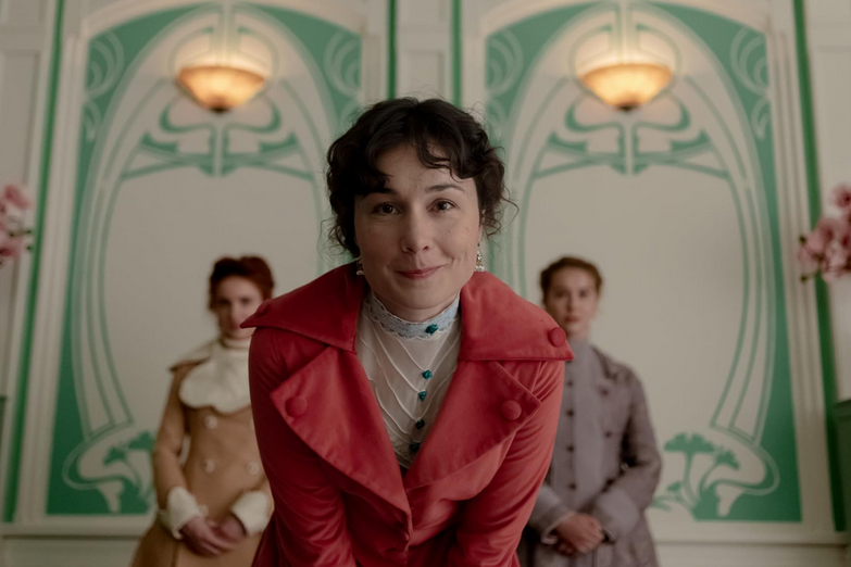 Листайте кадры.