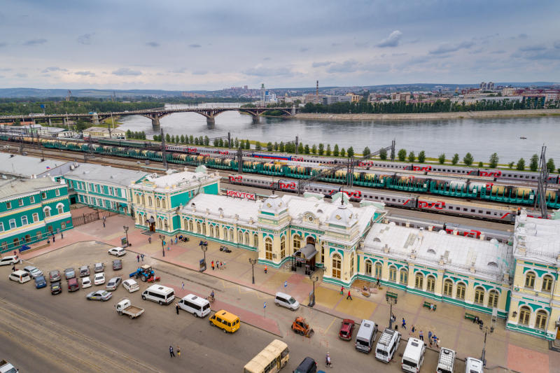 Иркутск-Пассажирский. Фото с сайта https://mzd.rzd.ru/ru/3759/page/68650?id=18780. Взято с Яндекс.Картинки