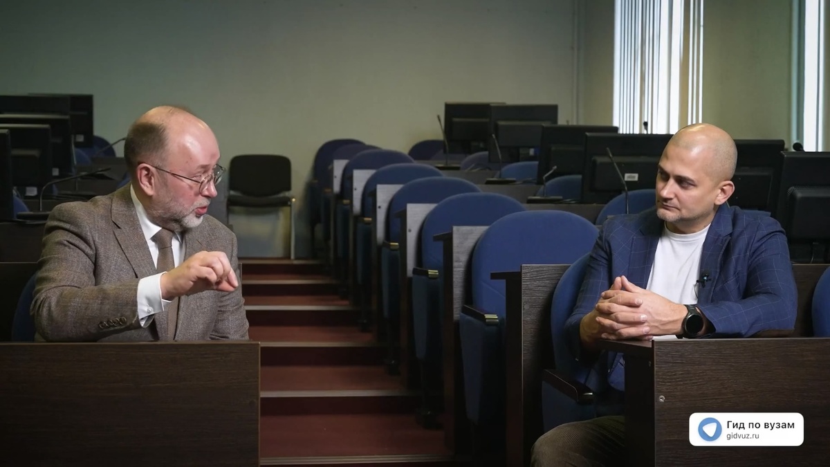 Роман Гетц и Игорь Федосеев в СПбГЭУ. СМИ «Гид по вузам».