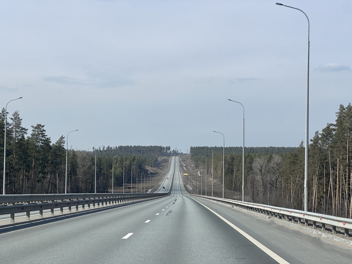 Участок платника. Мост через Волгу еще не переехали. 
