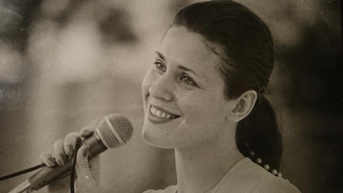 Валентина Васильевна Толкунова - — советская и российская певица; народная артистка РСФСР