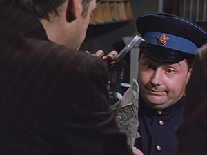 Капитан Жеглов: «Ну сыпь,
сыпь, не тряси руками»