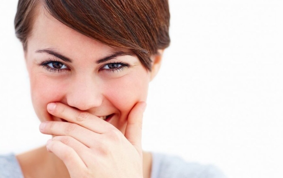    За покраснение при смущении отвечает нервная система и выделяемый адреналин. Источник изображения: dzen.ru