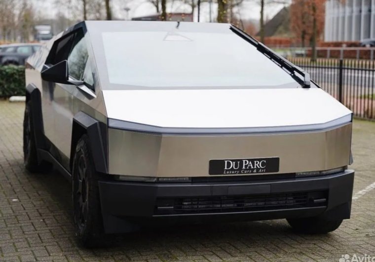 Продавец просит за годовалую машину 16,5 миллионов рублей. Фото: Яндекс