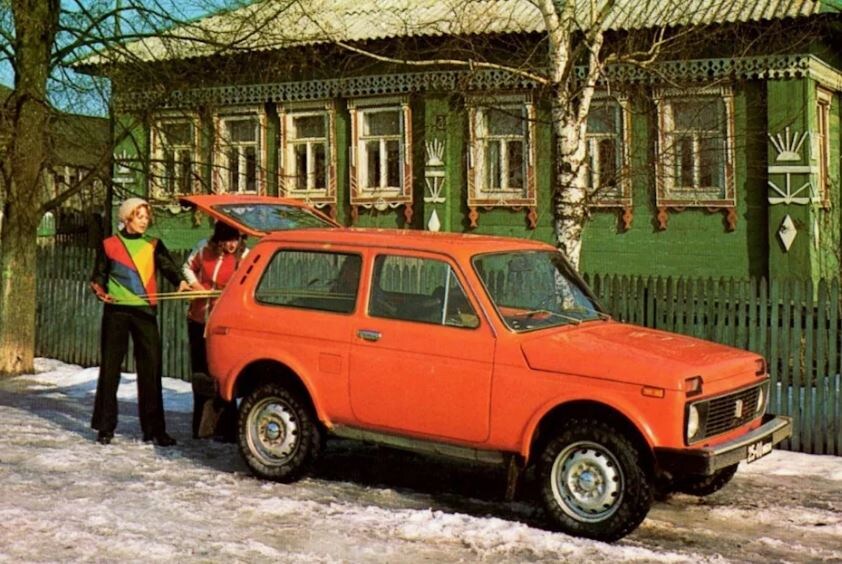 Автомобиль «Нива» в наши дни всё ещё на ходу (иллюстрация из открытых источников)
