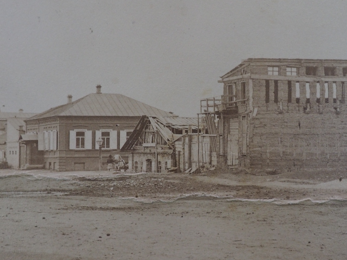 Помогите разобраться с фото: Оренбург ли и что вообще происходит на снимке?