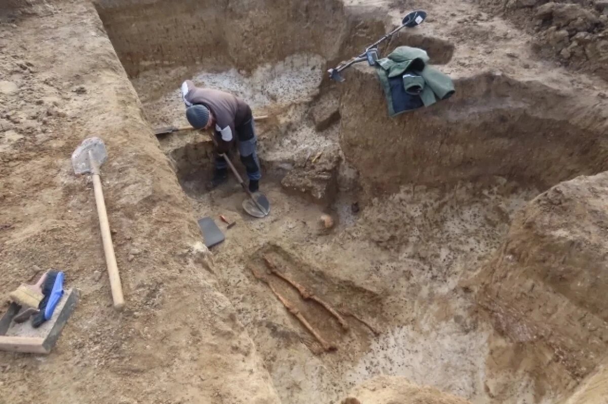    По волнам смерти.