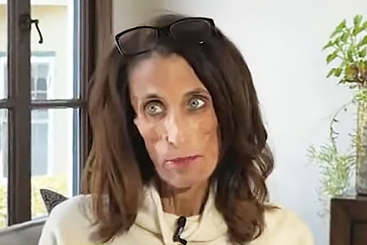    Джейми Комер