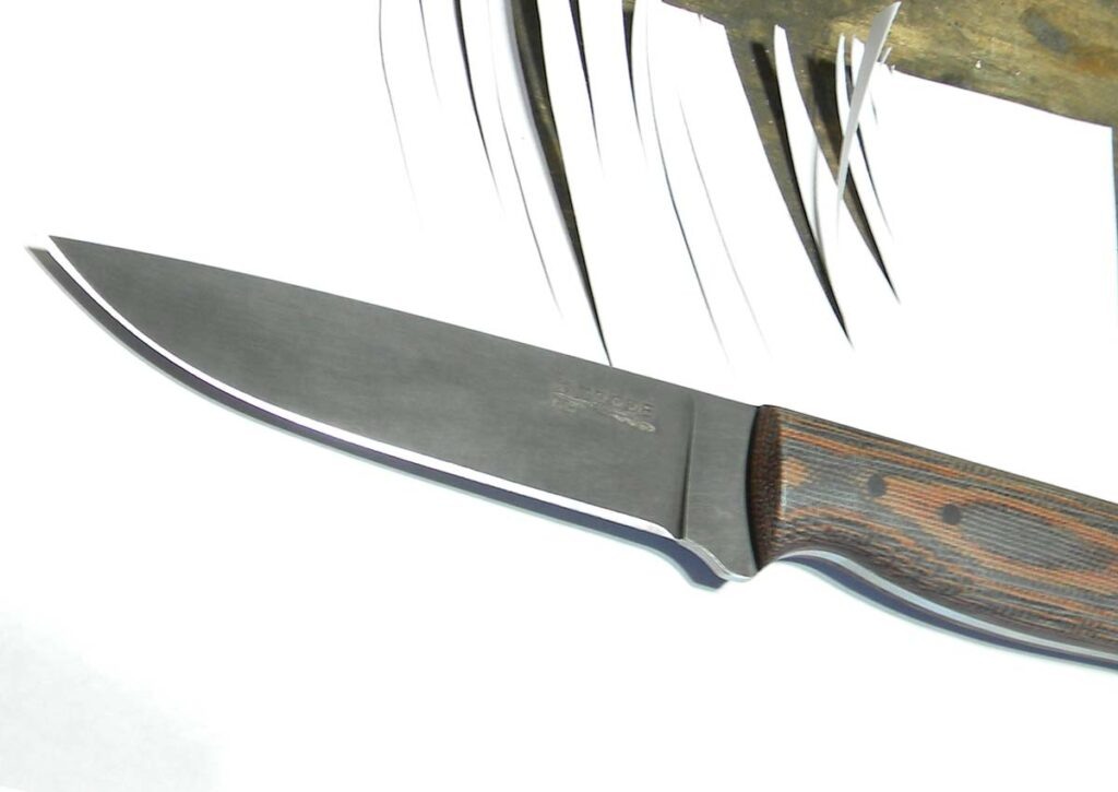 В ходе тестирования не было выявлено различий между первым и последним испытанием на остроту режущей кромки HUT 4.