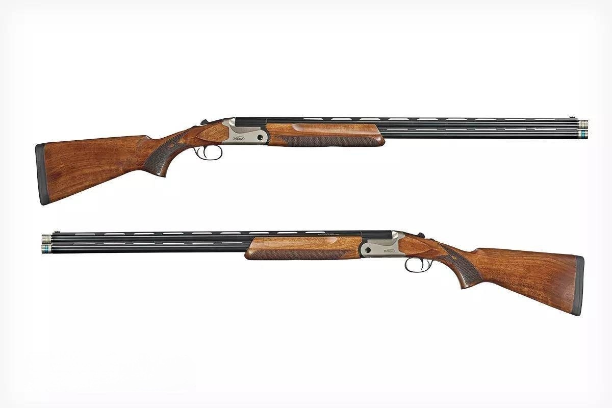 Отличительной чертой Cypher является использование особого сорта турецкого ореха, который называется «Люкс». В сочетании с изысканно оформленной оправой, этот материал создает по-настоящему роскошное звучание. 