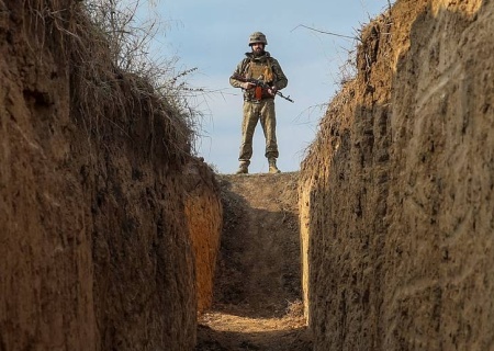    На Украине мужчин старше 50 лет будут отправлять в стройбаты для возведения оборонительных укреплений