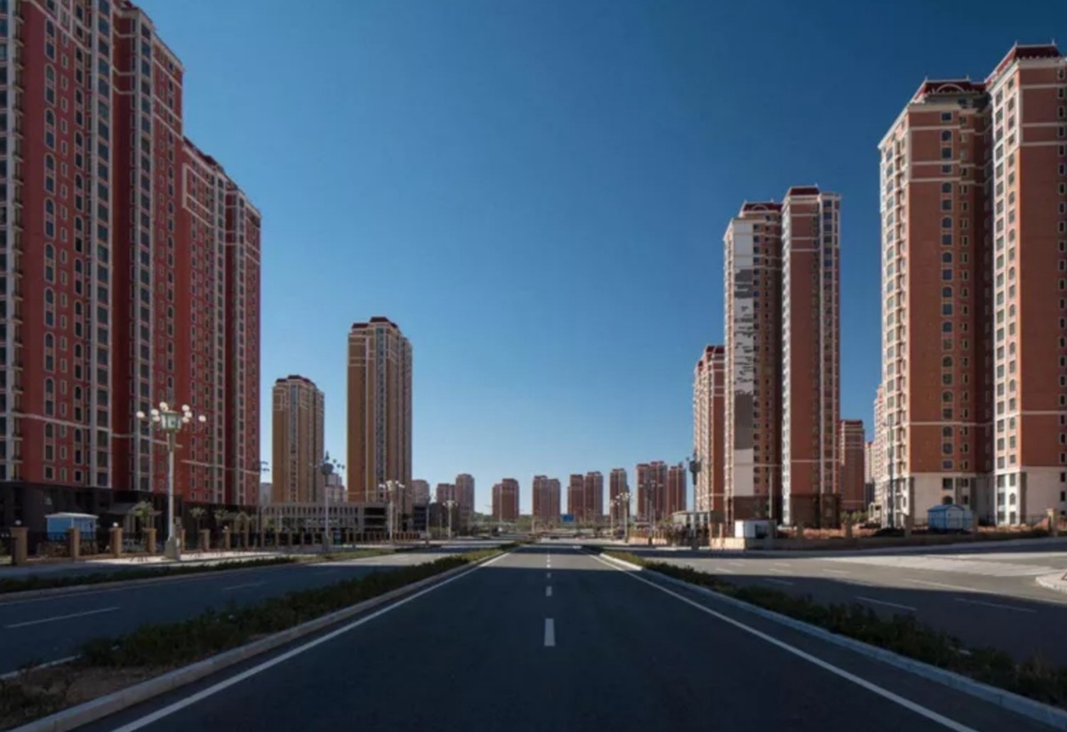 Легендарный город-призрак Ордос рассчитан на миллионы жителей, но реально живут лишь 30-40 тысяч