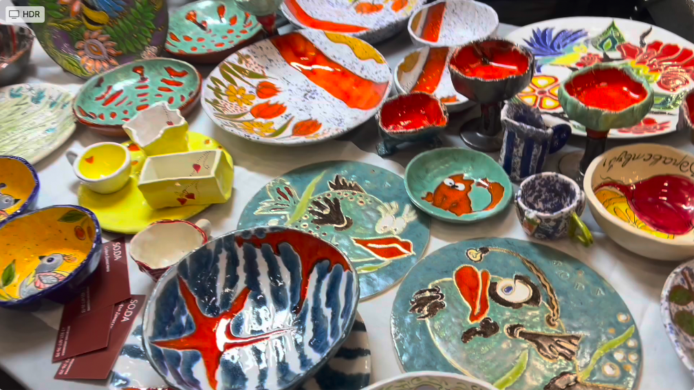 Вот тут я купила керамику себе))) Но на фото нет моих чашек!