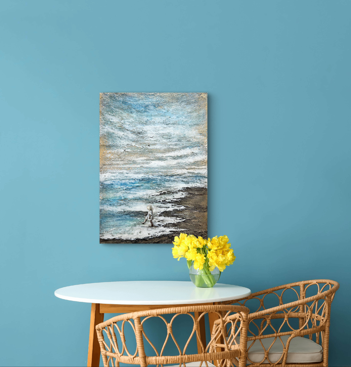 Картина с девочкой на берегу моря