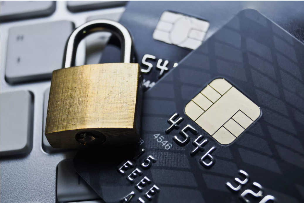 Самозапрет на кредиты. Блокируют ли банки кредитные карты тем, кто установил самозапрет?