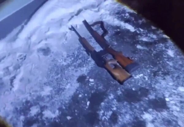 Оружие, из которого стрелял злоумышленник. Обложка © Telegram / СУ СК России по Мурманской области