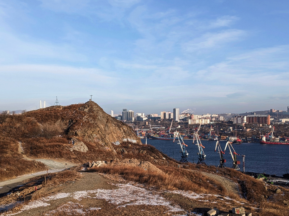 Крестовая сопка