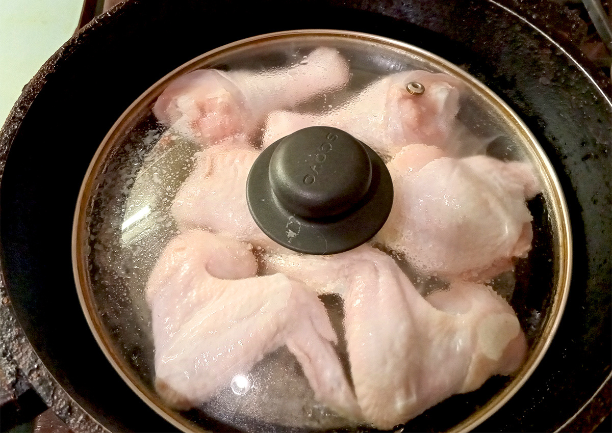 Жарим курицу на сковороде