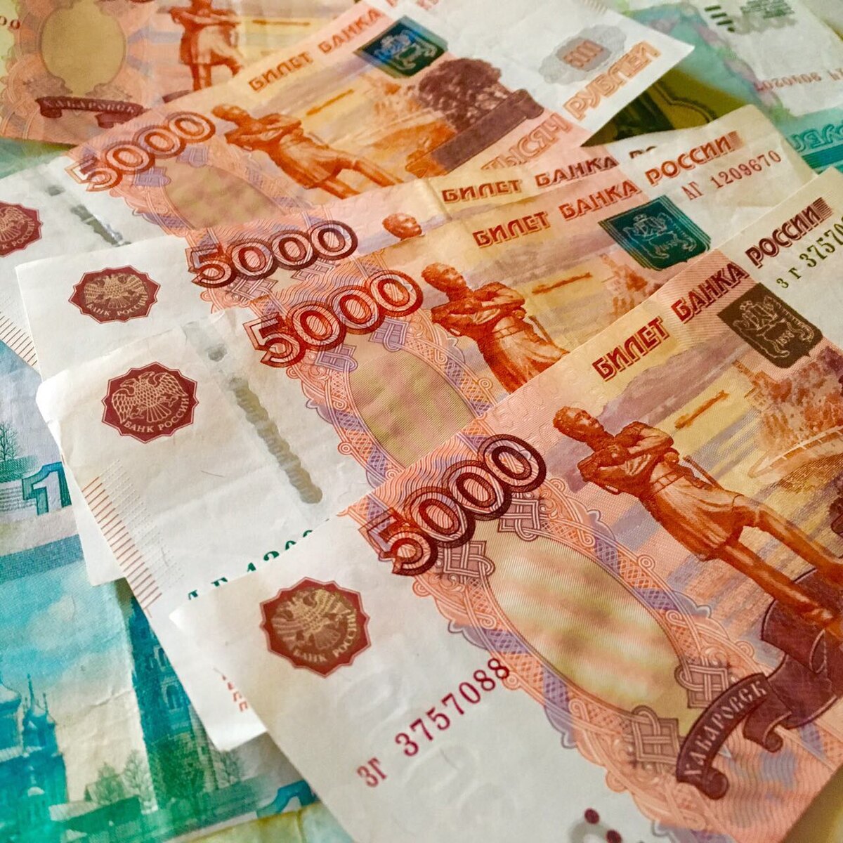 Иллюстрация: СЗИЦ "Человек и закон" - ЦЖР "Резонанс"