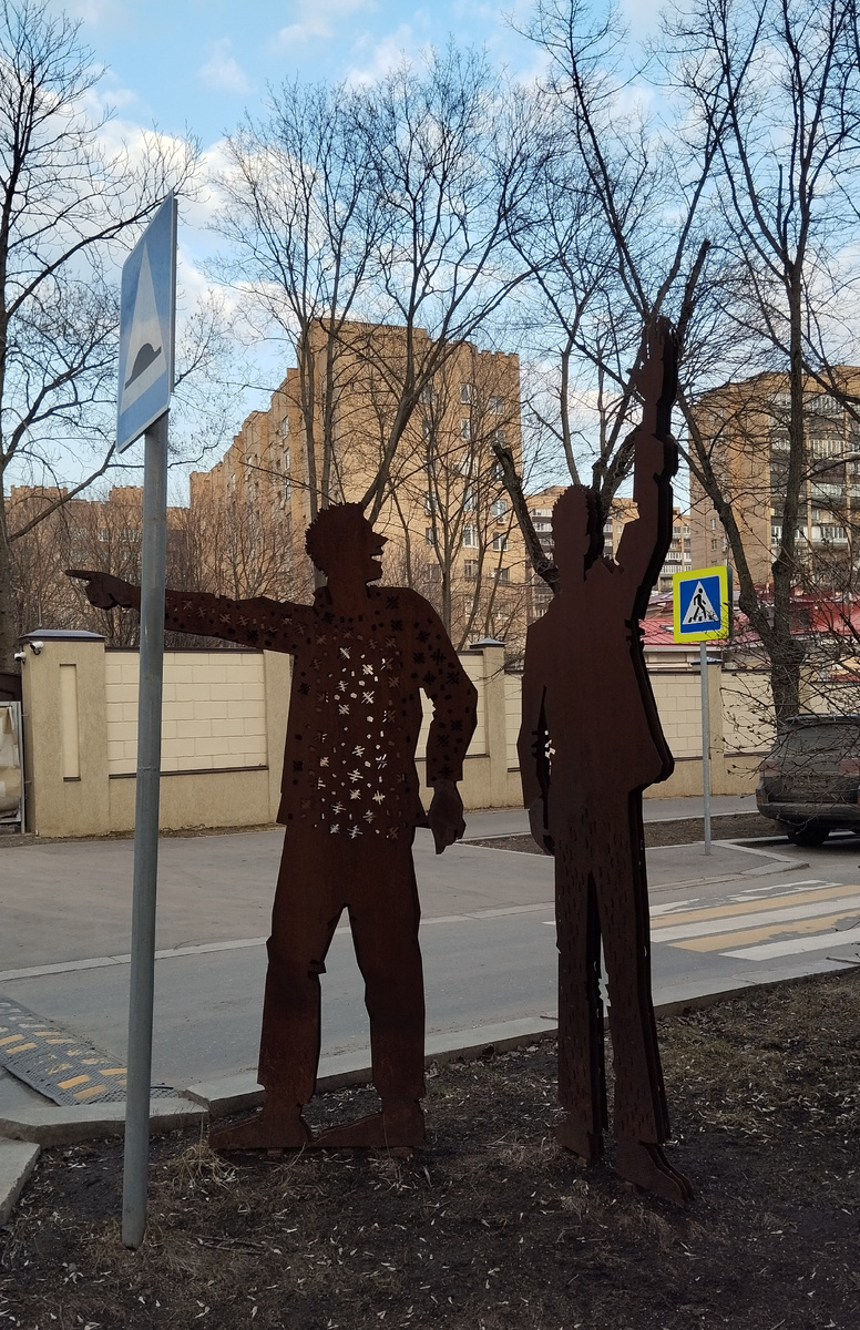 Переулок Чернышевского. ЗДЕСЬ и далее фото автора и(или) из личного архива автора, если не указано иначе.