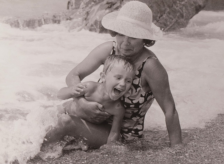  В тот год Антон с моей мамой