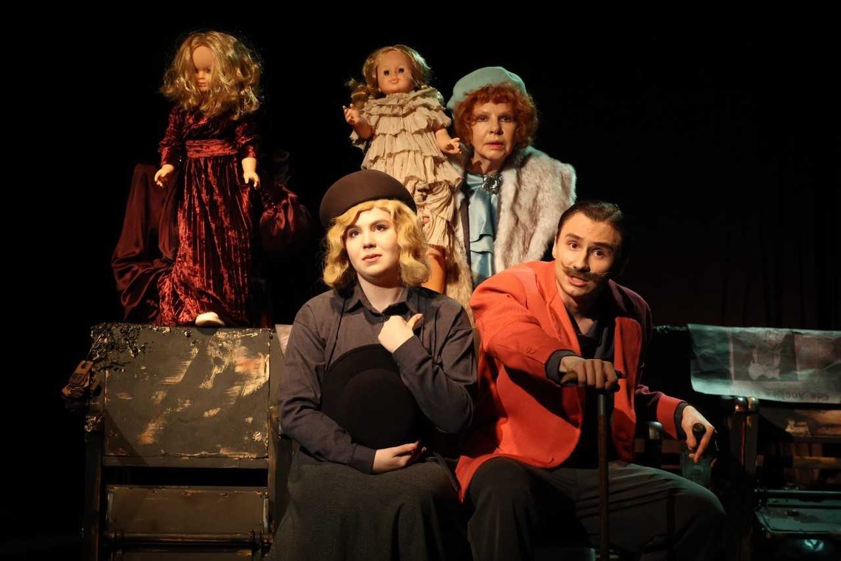 Сцена из спектакля. Фото: Стас Левшин