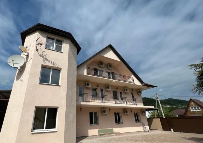 Уютный дом в Сочи поселок Вардане