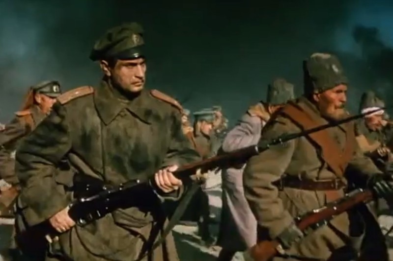 Киношные белые цепи в Ледяном походе. Кадр из фильма "Хождение по мукам" (1957-1959 гг).