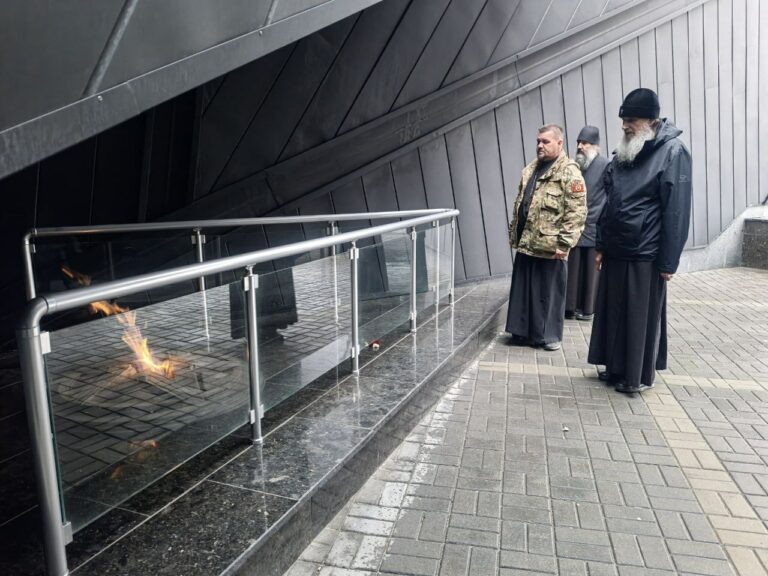    В Донецке с визитом находится митрополит Петр и делегация Оренбургской епархии Белов Михаил Александрович