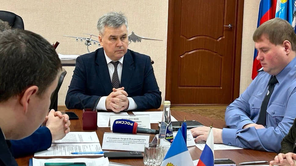 Наиля Юмакулова (в центре) следствие подозревает в мошенничестве с выплатами.📷Фото: со страницы Наиля Юмакулова в VK