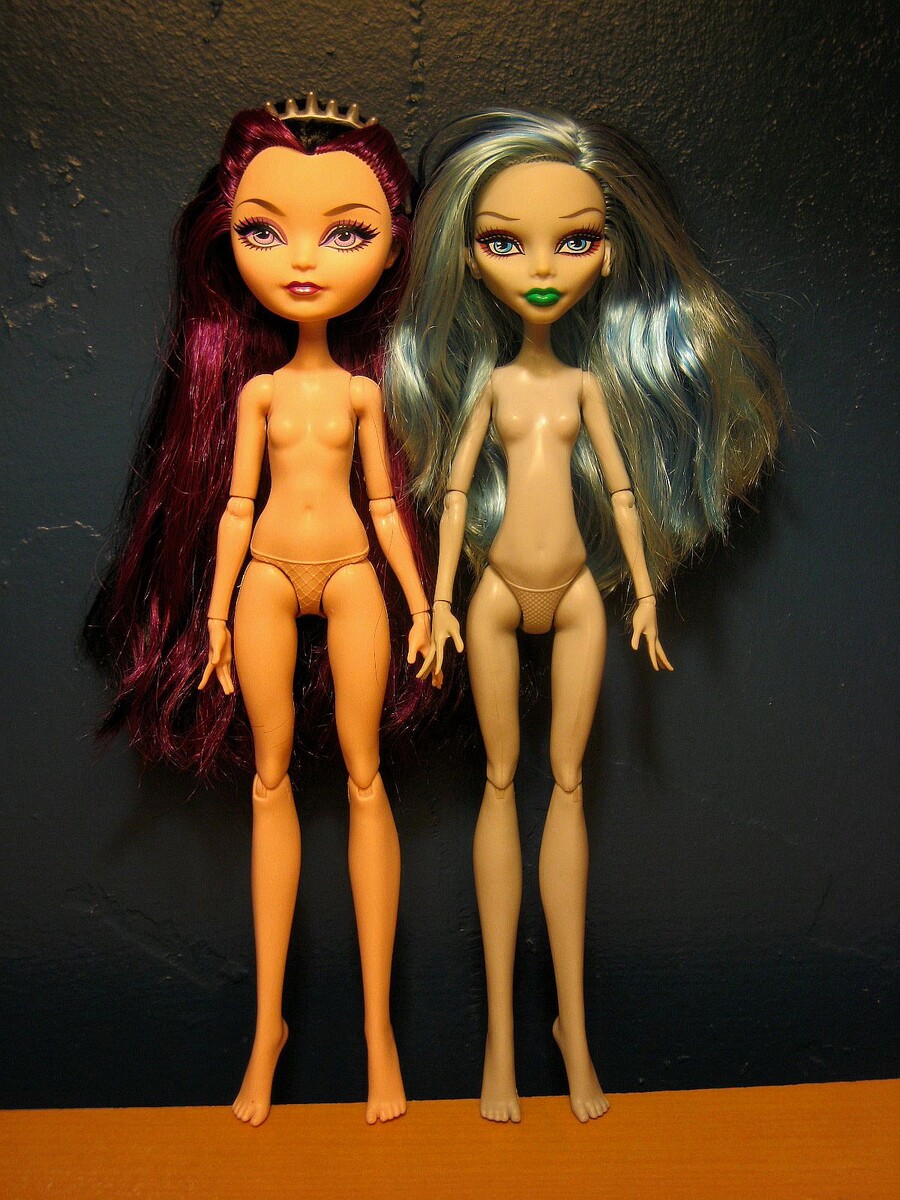 сравнение тел Ever After High и Monster High