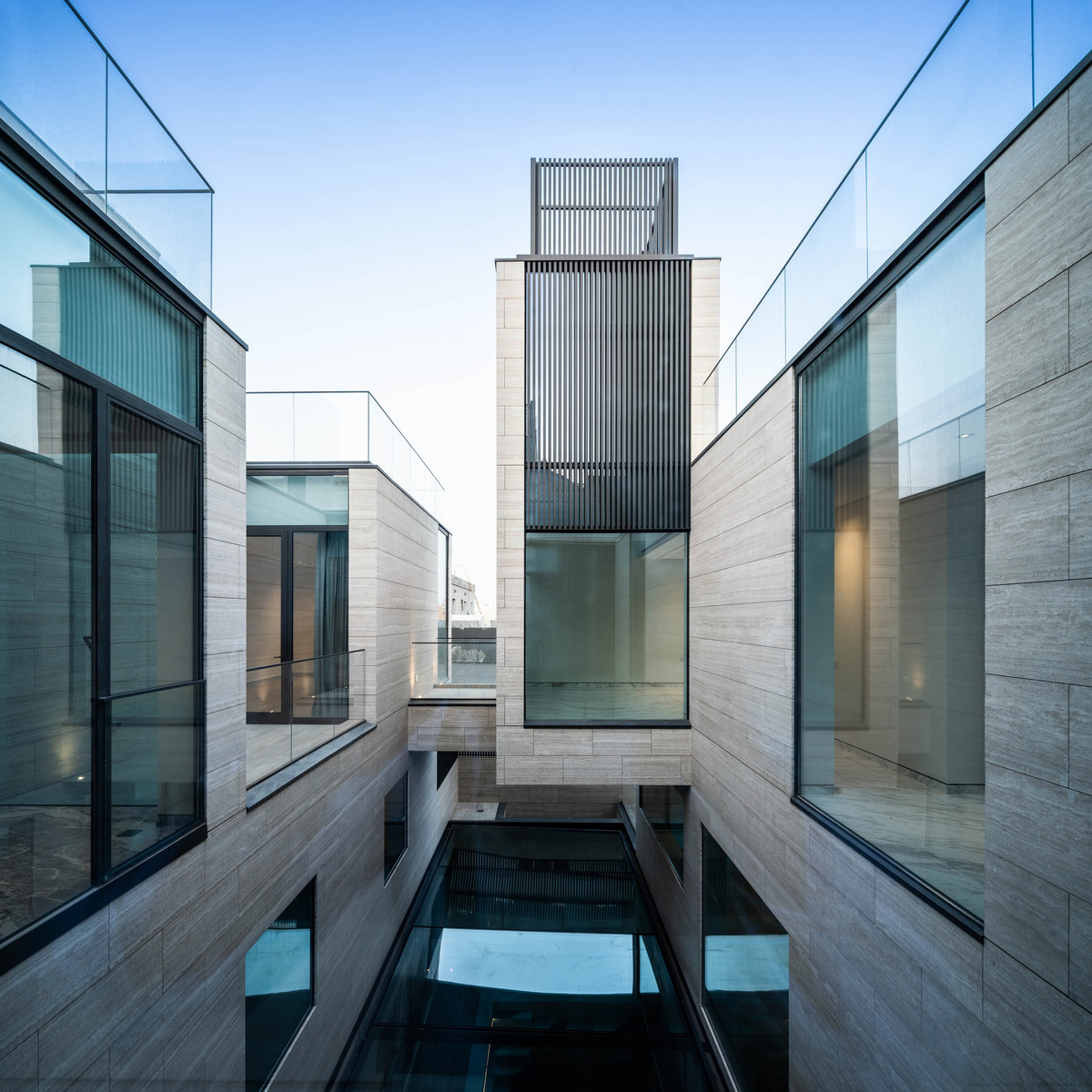 Источник изображения - https://studiotoggle.com/wp-content/uploads/2023/03/ST_FAIHA_LR_39.jpg