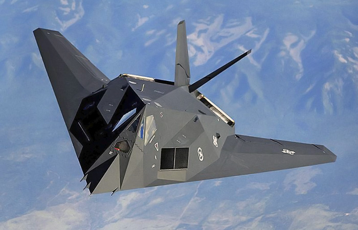F-117 с уникальным фюзеляжем./ Фото: imgsmail.ru