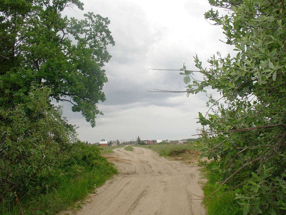 Въезд в село Семеновское со стороны реки Поля