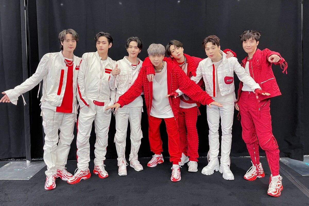 BTS - фото из соц.сети