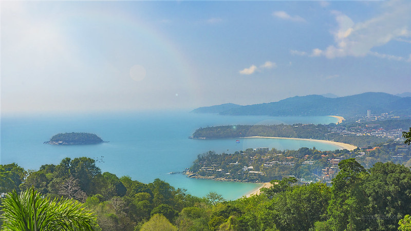 Пляж Карон. Источник: https://tripse.ru