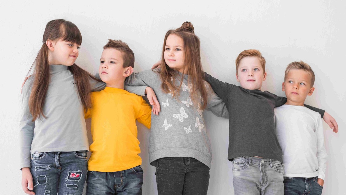    Если в семье пятеро детей, мама может выйти на пенсию в 50 лет. Фото: Freepik