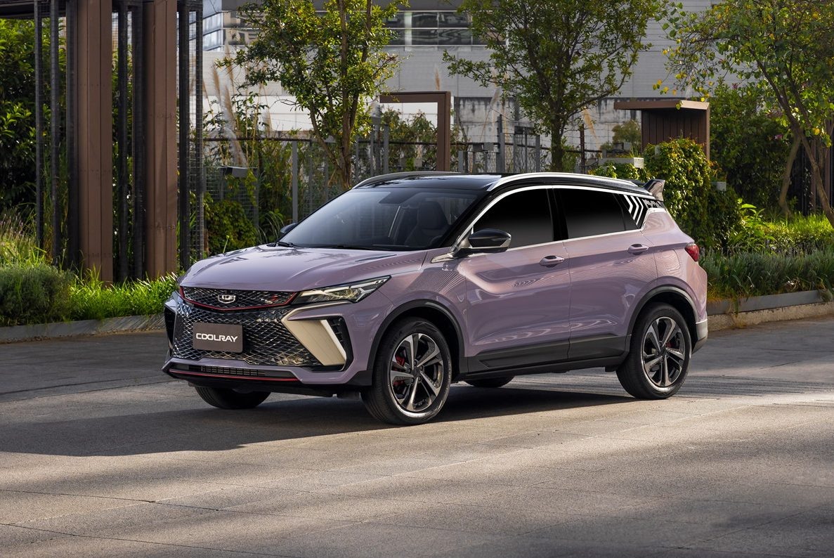 Geely Coolray - один из признанных бестселлеров российского рынка новых автомобилей.