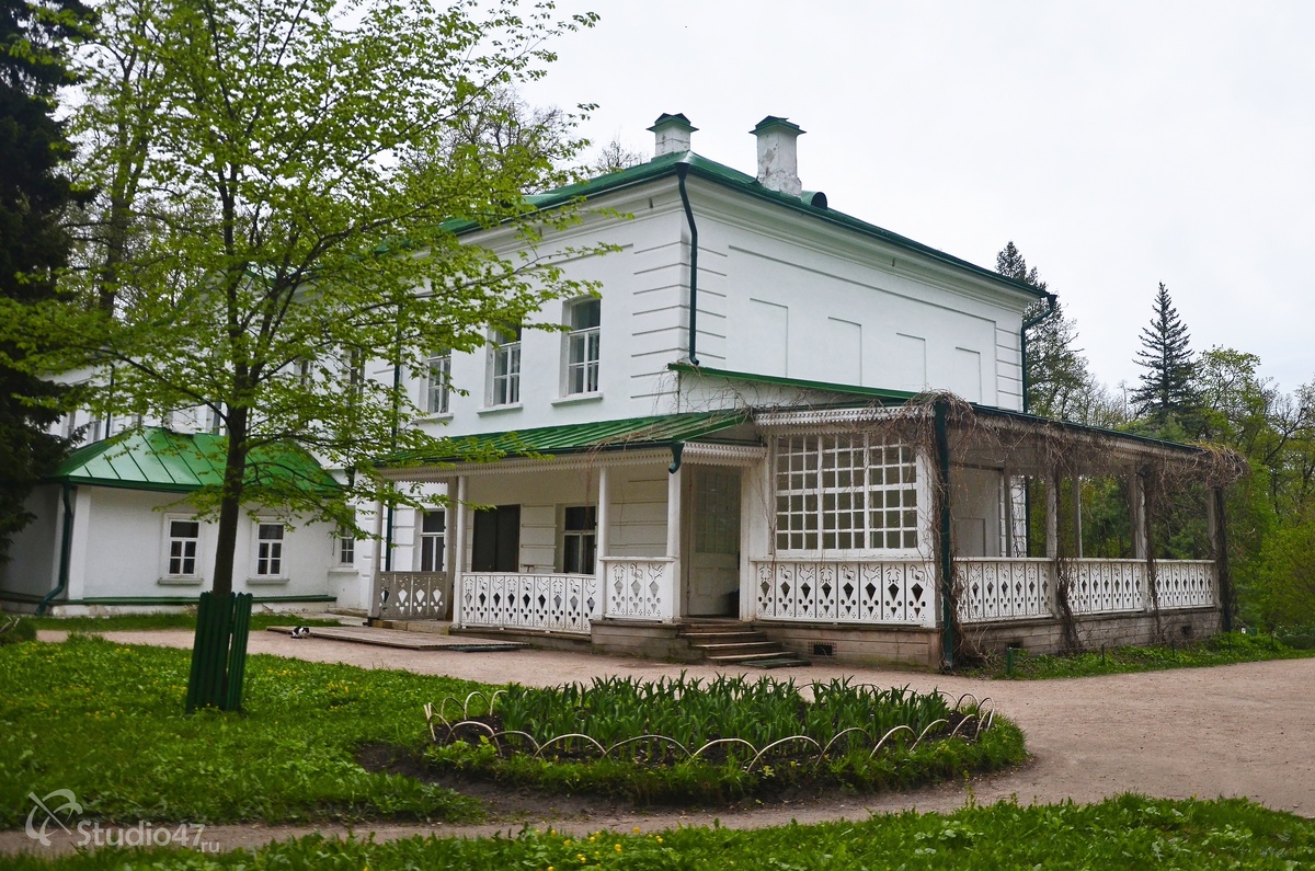    Ясная Поляна: Место, где история встречает архитектуру
