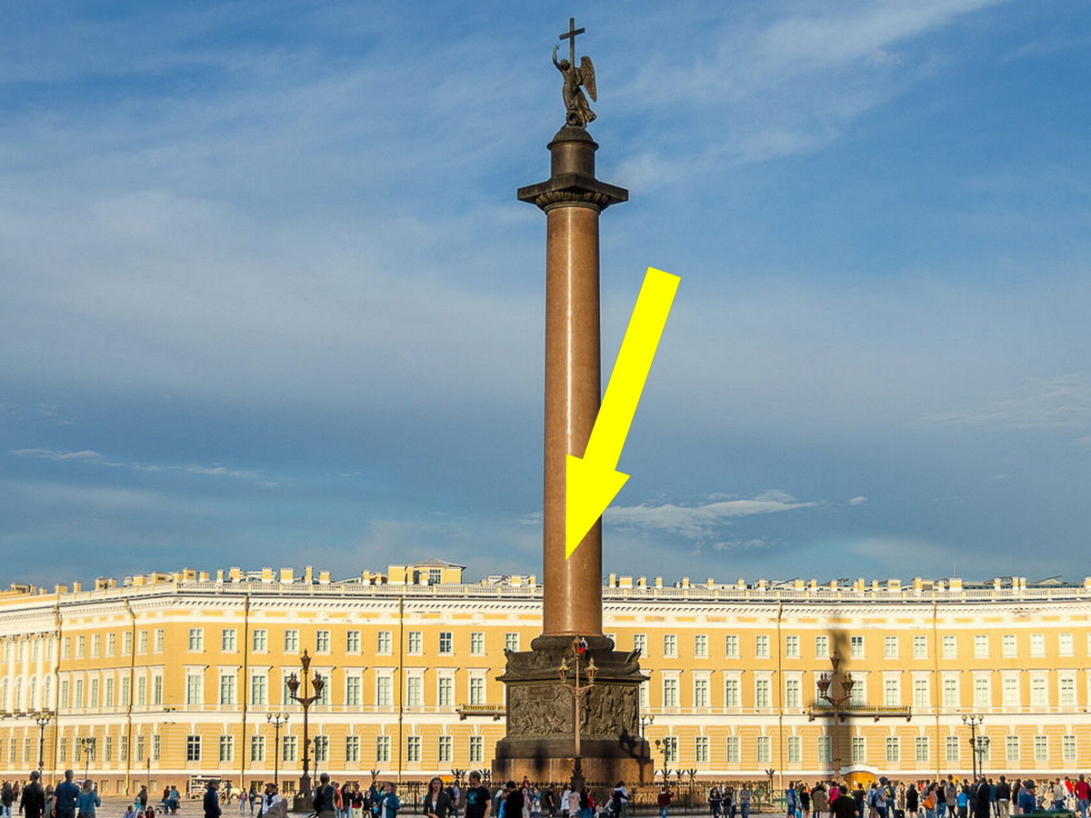    Александровская колонна: инженерия и символика величия