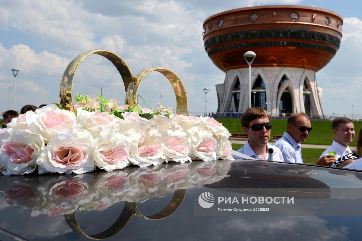    Дворец бракосочетания в Казани: архитектурный шедевр с национальным колоритом