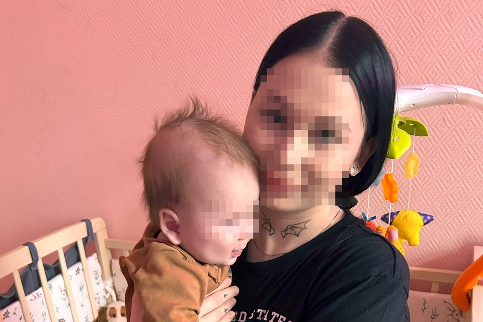    Эта маленькая мама сама еще недавно в детский садик ходила. Ребенок родил ребенка Дина КАРПИЦКАЯ