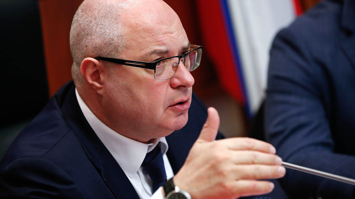 Председатель Комитета по вопросам собственности, земельным и имущественным отношениям Сергей Гаврилов