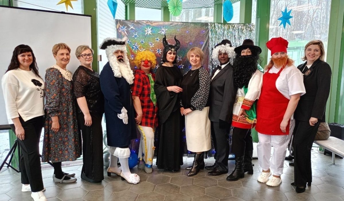    Более 40 мероприятий для нижегородцев «серебряного возраста» проведут в апреле в областном центре долголетия