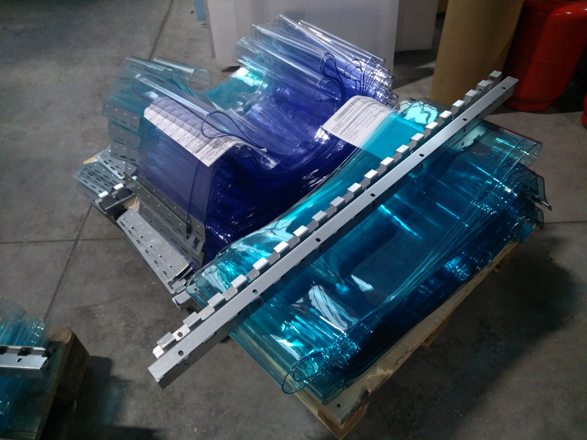 ПВХ завесы. Полосовые, ленточные завесы ПВХ.