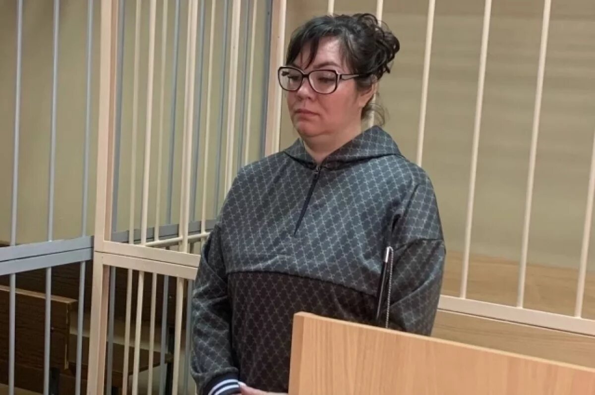    Вошла в преступную группу.