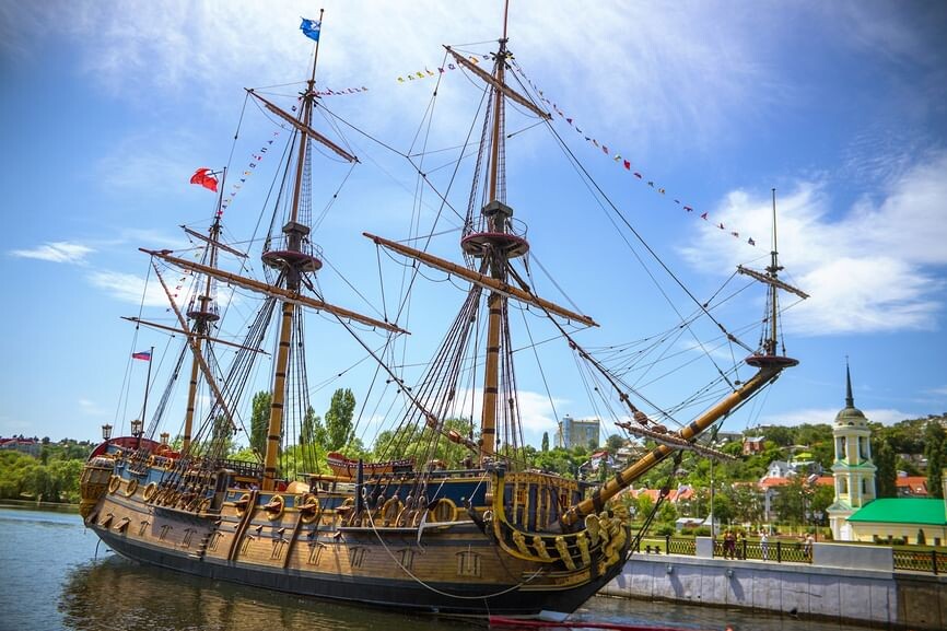 «Гото Предестинация» (лат. «Божье провидение») — первый линейный корабль Российского военно-морского флота