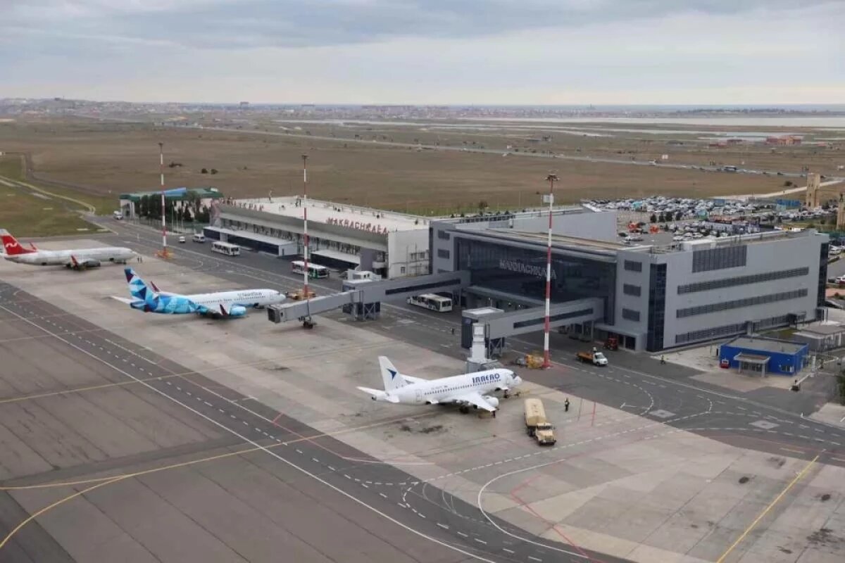    Участникам погрома в аэропорту Махачкалы дали от 8 до 9,5 лет тюрьмы