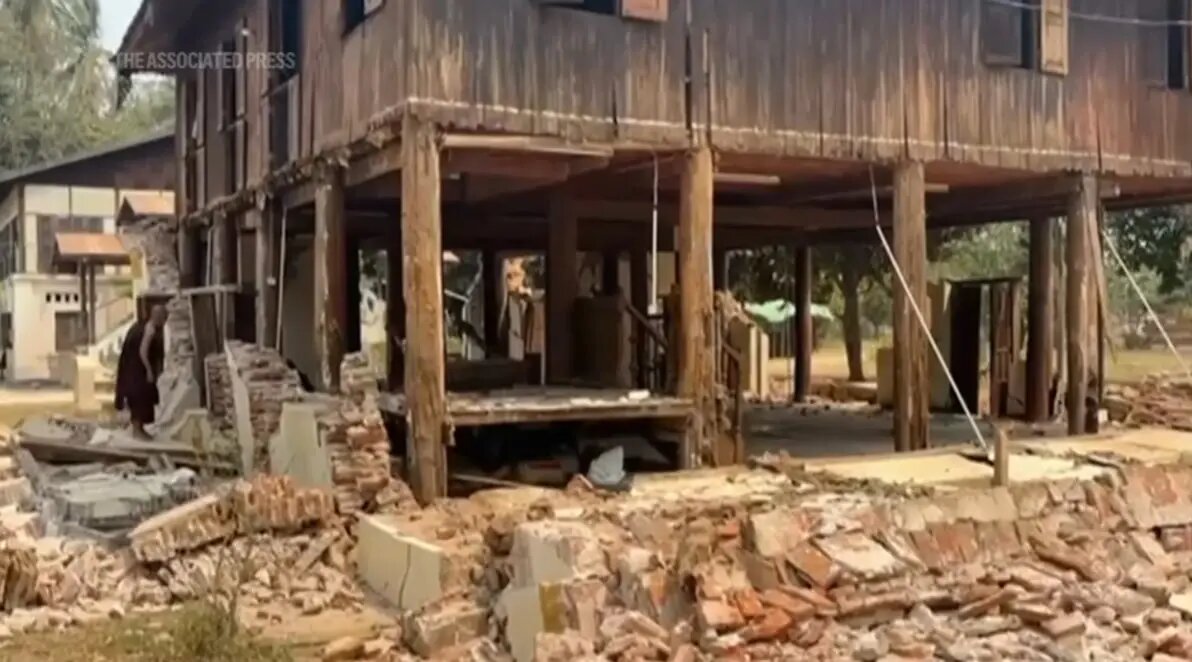    Последствия землетрясения в Мьянме. Фото: скриншот из видео СМИ США.